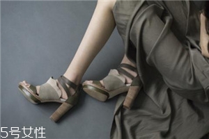 高跟鞋鞋頭蹭了怎么辦？三招修補(bǔ)破損鞋頭