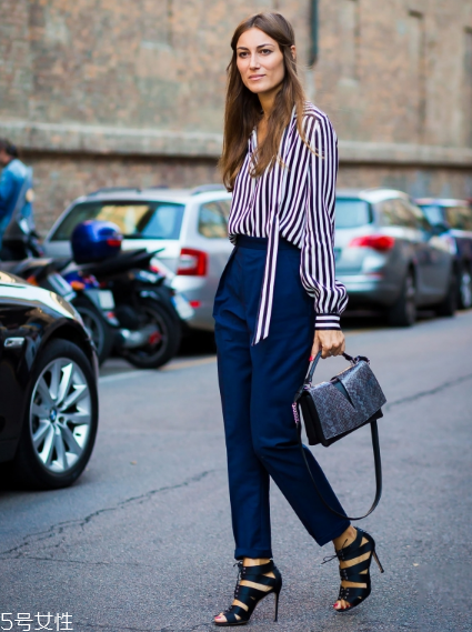 上班穿什么鞋子好看？干練時(shí)髦兼具