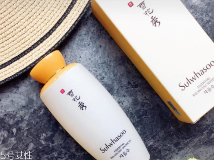 雪花秀平衡水乳怎么樣？一年四季維穩(wěn)利器