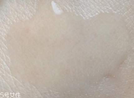 雪花秀平衡水乳怎么樣？一年四季維穩(wěn)利器