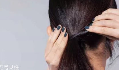 職業(yè)女性發(fā)型大全 2018最流行的OL發(fā)型趨勢(shì) 職業(yè)女性發(fā)型大全 2018最流行的OL發(fā)型趨勢(shì)