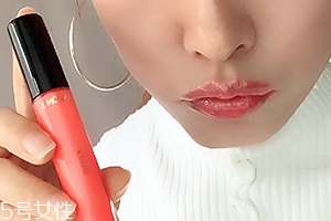 蘭蔻唇釉哪個顏色好看？菁純唇釉141素顏清純色