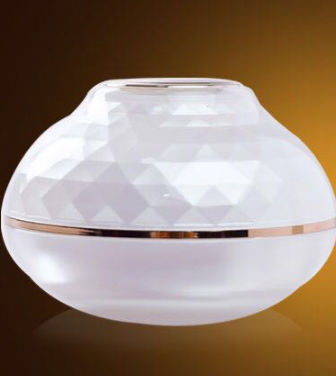 朵顏面霜多少錢一盒？