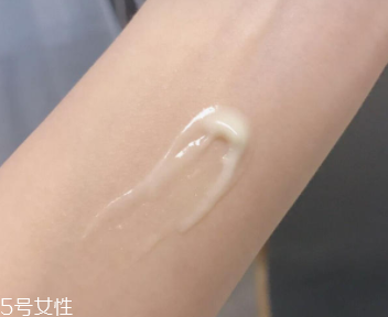 碧柔藍管防曬有酒精嗎？酒精過敏者慎用