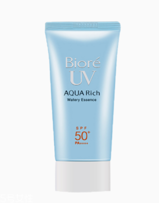 碧柔藍管防曬有酒精嗎？酒精過敏者慎用