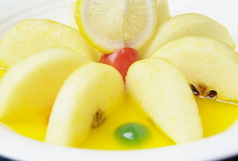 甘草可以和梨一起煮嗎 甘草可以和梨一起煮嗎