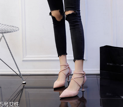 高跟鞋后跟貼怎么貼？后跟貼原來這樣用