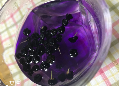 黑枸杞青少年能吃嗎？可以適量喝