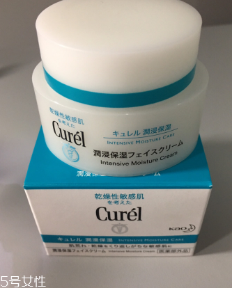 面霜可以當眼霜嗎？年輕肌膚可以少量用