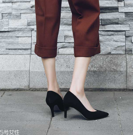 高跟鞋230是多少碼？高跟鞋尺碼要選對(duì)