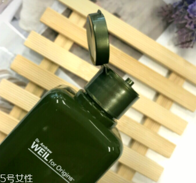 悅木之源菌菇水搭配什么乳液？