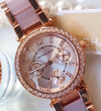 michael kors手表怎么調(diào)時間？mk手表這樣用