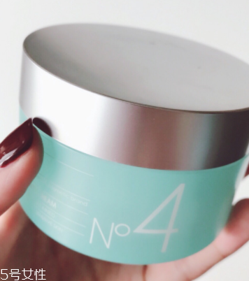 面霜和乳液都要用嗎？油皮可以只用一種