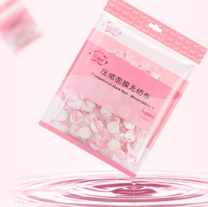 面膜紙泡什么最補(bǔ)水？