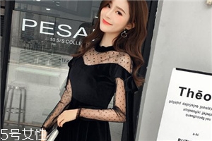 2018流行什么款式小黑裙？最經(jīng)典的性感風(fēng)