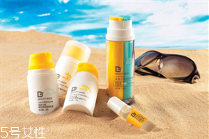 冬天要用防曬霜嗎 冬天這樣選用防曬霜 冬天要用防曬霜嗎 冬天這樣選用防曬霜