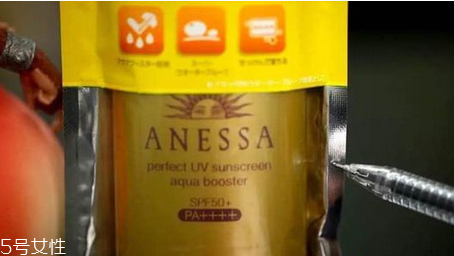 安耐曬金瓶適合什么膚質(zhì) 資生堂安耐曬真假鑒定方法 安耐曬金瓶適合什么膚質(zhì) 資生堂安耐曬真假鑒定方法
