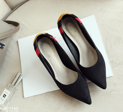 高跟鞋買高了怎么辦？選對(duì)適合自己的高度