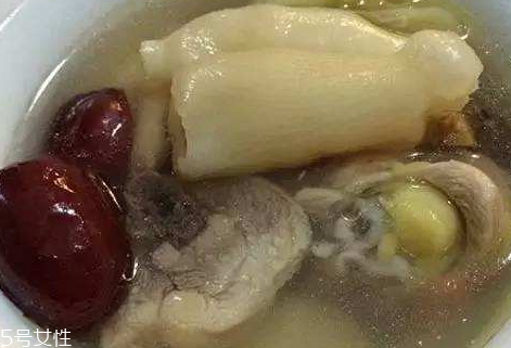 沙參能和香菇一起煮嗎 沙參能和香菇一起煮嗎