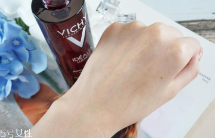 薇姿魔幻水怎么樣？薇姿水光煥亮角質(zhì)調(diào)理液好用嗎？