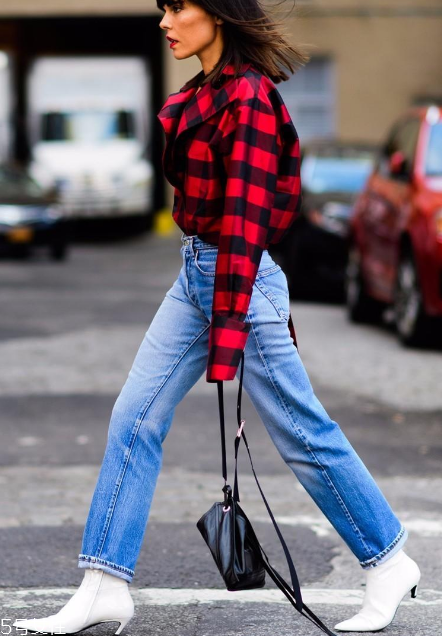 春天怎么搭配衣服好看？開(kāi)春回頭率爆表