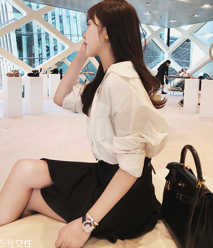 襯衫可以搭配羽絨服嗎？襯衫要這樣搭配