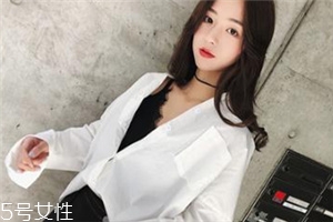 襯衫可以搭配羽絨服嗎？襯衫要這樣搭配