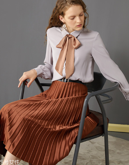 干洗一件襯衫多少錢？襯衫干洗這么便宜