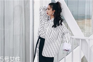 襯衫需要打底嗎？淺色襯衫最好打底