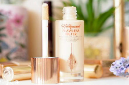 ct新品妝前高光濾鏡液怎么樣？charlotte tilbury粉底好用嗎？