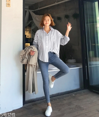 寬松襯衣怎么穿好看？造型感十足的穿搭