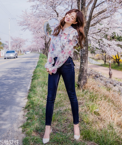 雪紡襯衫怎么搭配？浪漫飄逸的仙女情結(jié)