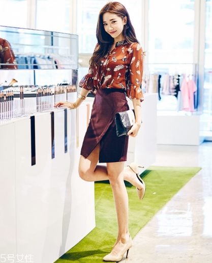 雪紡襯衫怎么搭配？浪漫飄逸的仙女情結(jié)