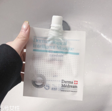 敏感肌護(hù)膚大作戰(zhàn) 這些小東西讓你的皮膚悄悄變好 敏感肌護(hù)膚大作戰(zhàn) 這些小東西讓你的皮膚悄悄變好