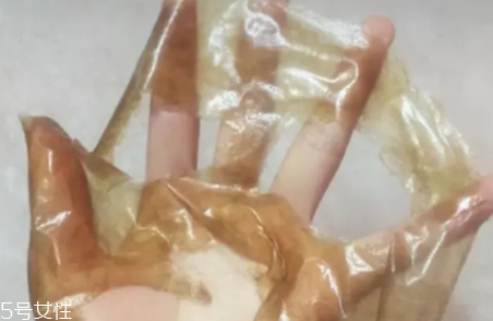 雪花秀撕拉面膜怎么撕出黑頭？這么做才能去黑頭