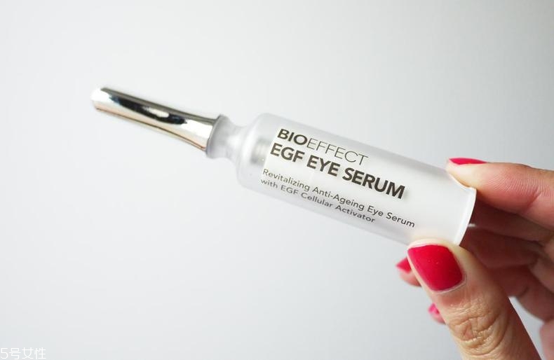 經(jīng)常熬夜用什么精華？3款實力派養(yǎng)出嫩膚新境界