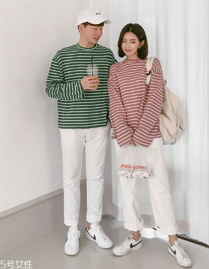 紅色條紋t恤怎么搭配？永不過時(shí)的搶眼元素
