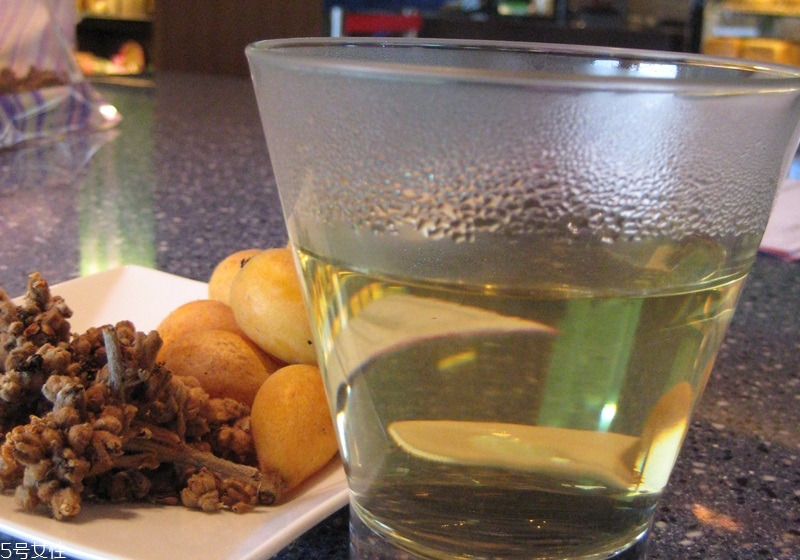 枇杷怎么剝皮 枇杷剝皮技巧 枇杷怎么剝皮 枇杷剝皮技巧