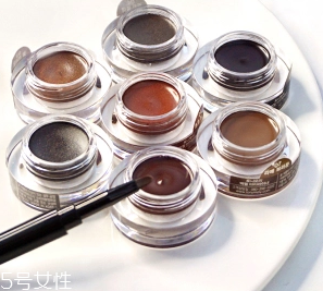 眼線膏孕婦能用嗎？某些成分可能會危害胎兒健康