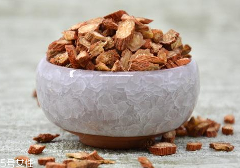 丹參可以長期泡茶喝嗎 禁忌事項(xiàng) 丹參可以長期泡茶喝嗎 禁忌事項(xiàng)