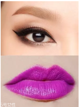 棕色眼影配什么口紅？任何唇色都可以