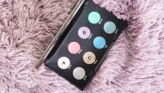 紫色眼影配什么口紅？配少女粉堪稱完美