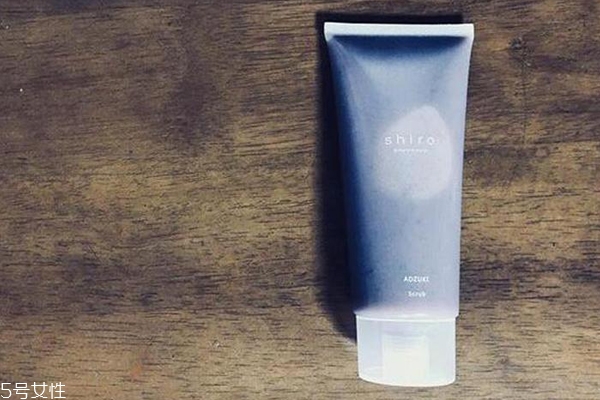 shiro紅豆磨砂膏怎么樣？shiro紅豆磨砂膏好用嗎？