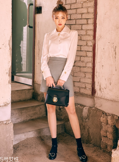 韓版襯衫怎么穿好看？干練帥氣不掉分