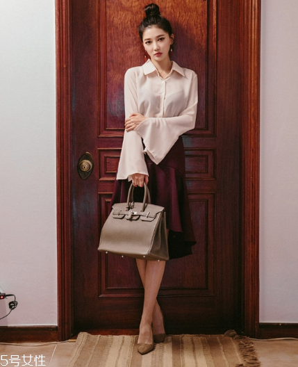 韓版襯衫怎么穿好看？干練帥氣不掉分