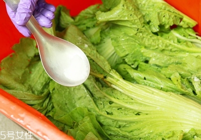 臭豆腐為什么那么臭吃起來香 臭豆腐為什么那么臭吃起來香