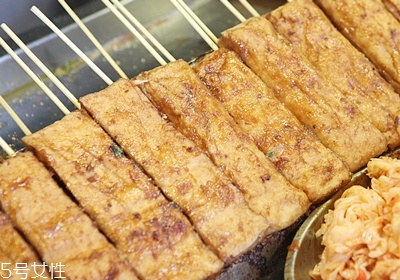 臭豆腐為什么那么臭吃起來香 臭豆腐為什么那么臭吃起來香