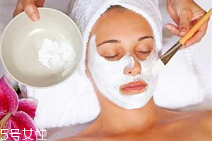珍珠粉面膜可以祛斑嗎 常見(jiàn)的祛斑方法 珍珠粉面膜可以祛斑嗎 常見(jiàn)的祛斑方法