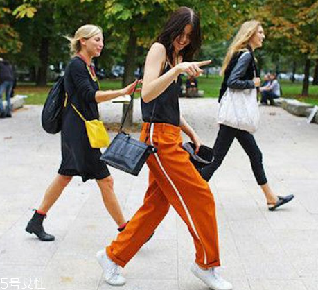 春天運(yùn)動(dòng)穿什么衣服？這些單品讓你更拉風(fēng)