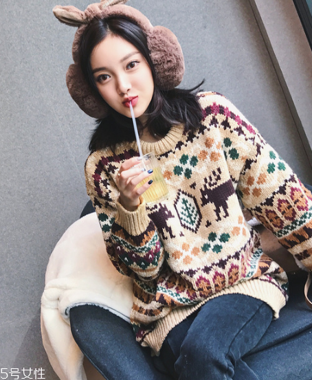 春天穿什么樣的毛衣好看？早春最in的款式
